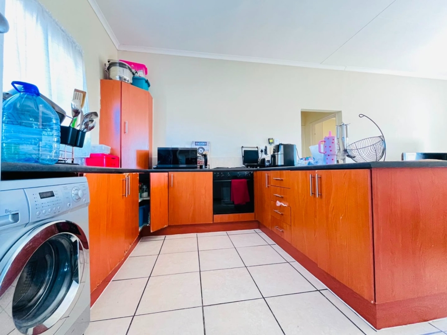 2 Bedroom Property for Sale in Beacon Bay North Eastern Cape